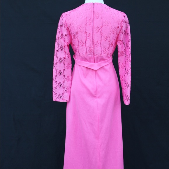 Vintage 70s Pink Maxi Dress w/Lace sleeves & Belt - Picture 3 of 3